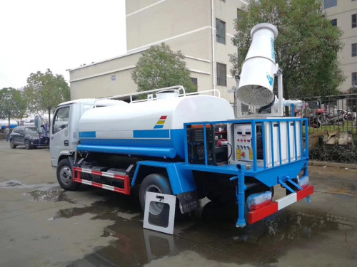 �����������F