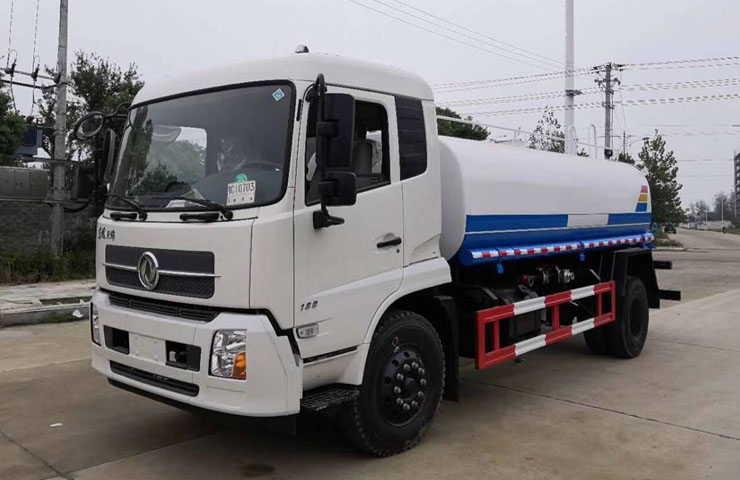 道路灑水車廠家 道路灑水車廠家