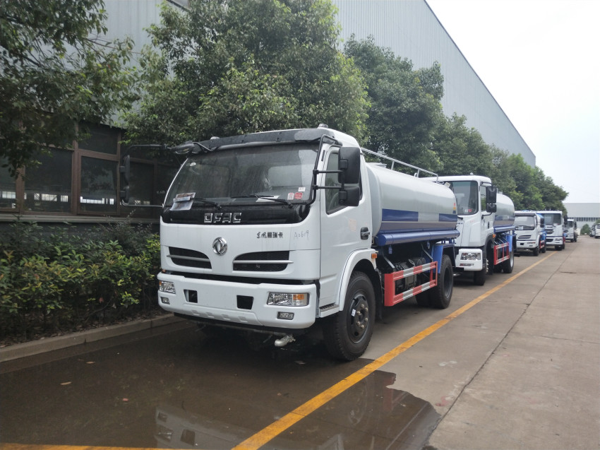 環保灑水車 環保灑水車