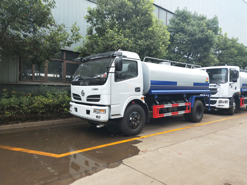 環保灑水車 環保灑水車