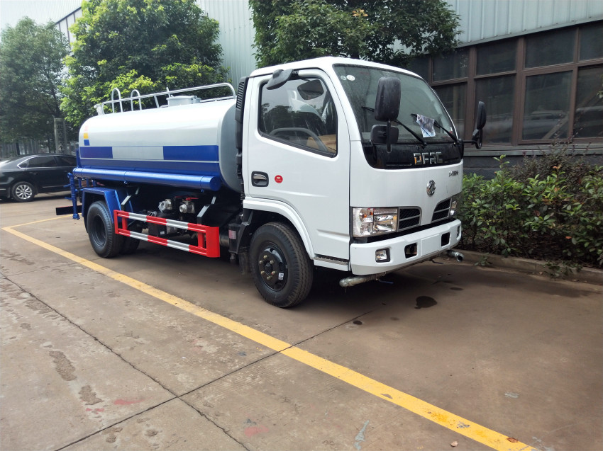 專用灑水車,環衛專用灑水車,綠化專用灑水車廠家直銷,程力集團 專用灑水車,環衛專用灑水車,綠化專用灑水車廠家直銷,程力集團