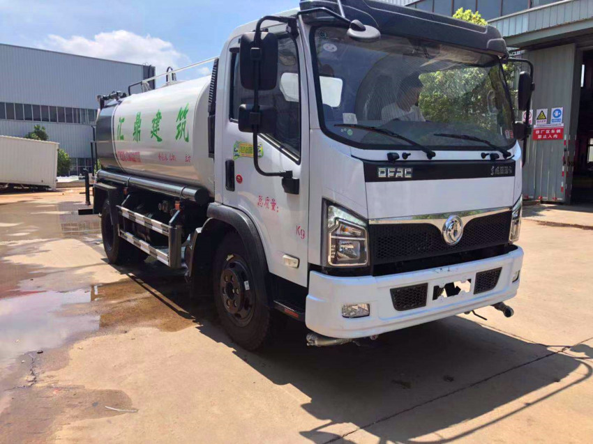 國六東風福瑞卡9-10噸灑水車圖片-湖北盈通 國六東風福瑞卡9-10噸灑水車圖片-湖北盈通