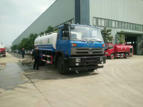 國(guó)六灑水車 國(guó)六灑水車