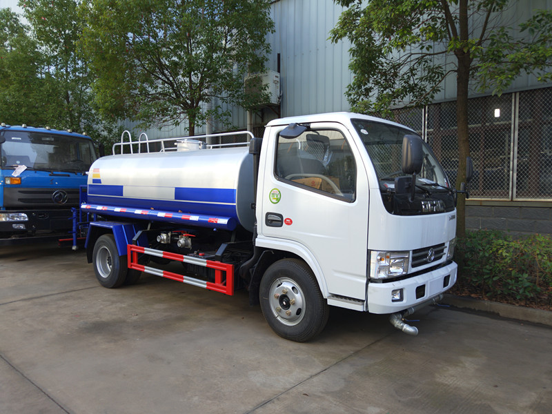 農藥噴灑車,打藥車哪里有賣-湖北程力 農藥噴灑車,打藥車哪里有賣-湖北程力