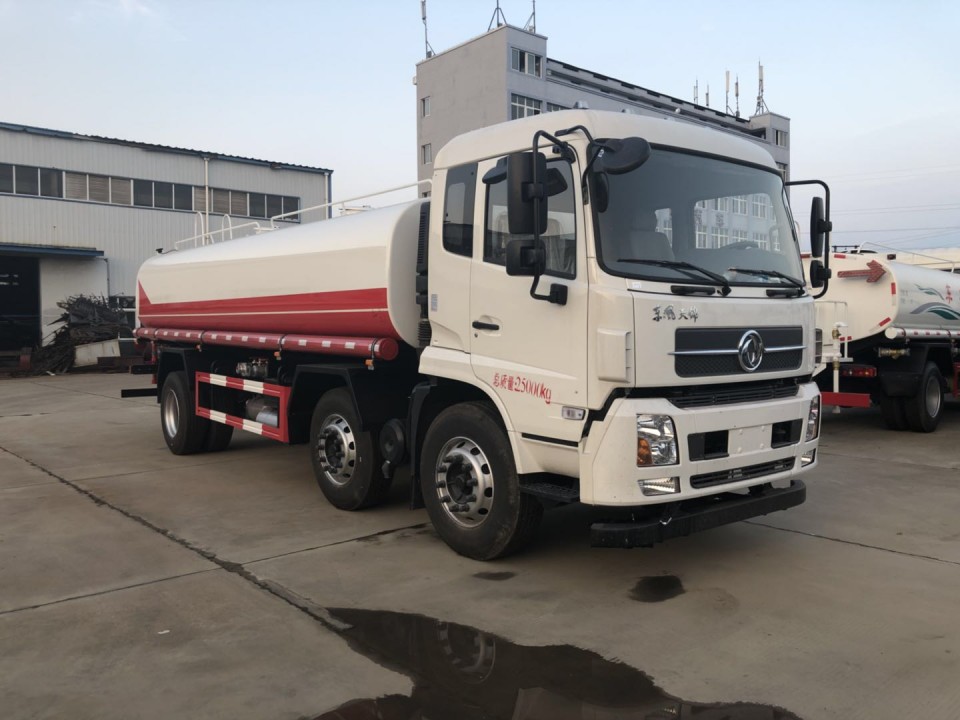 高速專用的東風灑水車全面上市-東風后雙橋灑水車 高速專用的東風灑水車全面上市-東風后雙橋灑水車