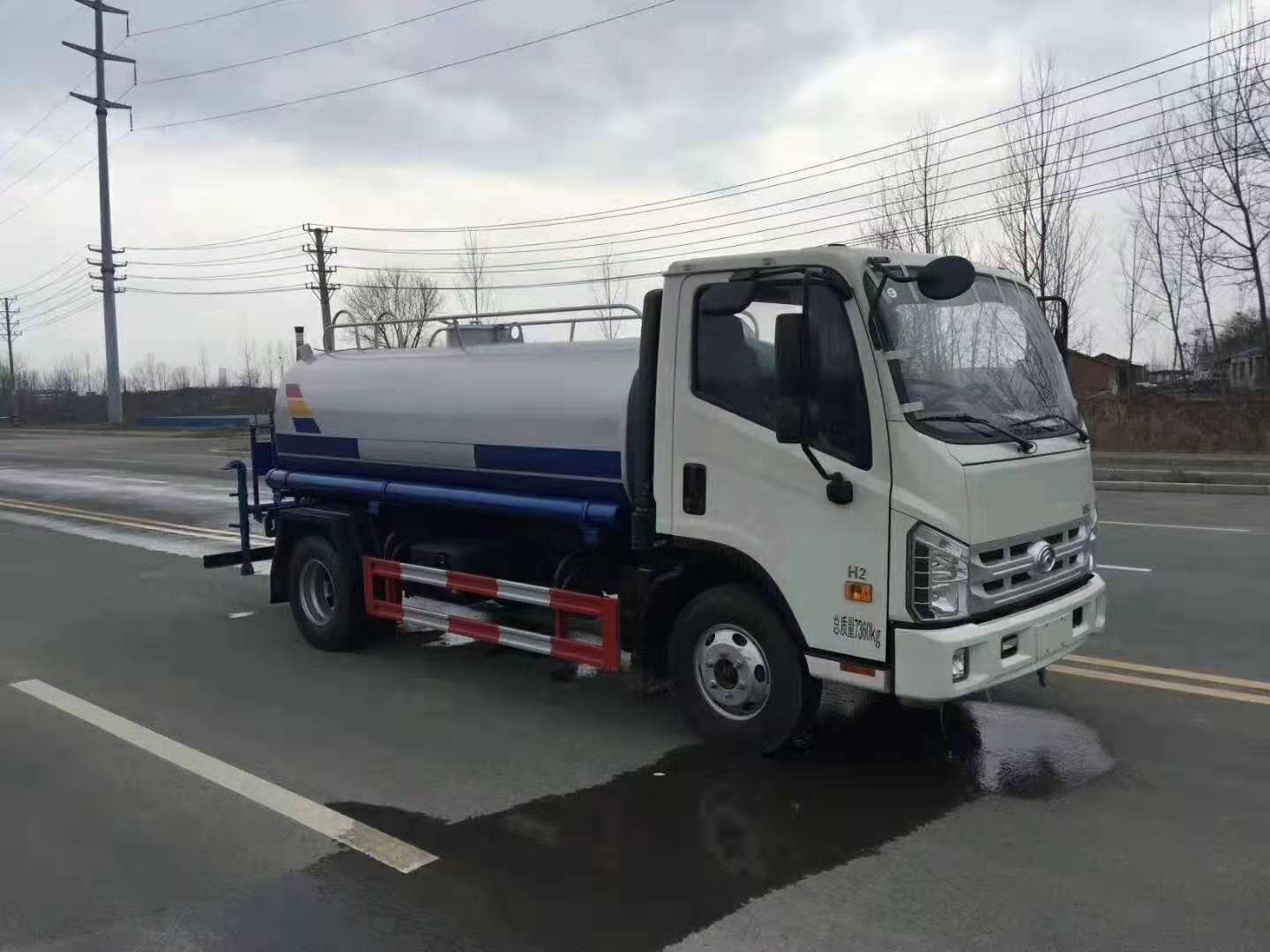 環衛車輛福田灑水車直降3萬元-湖北程力 環衛車輛福田灑水車直降3萬元-湖北程力