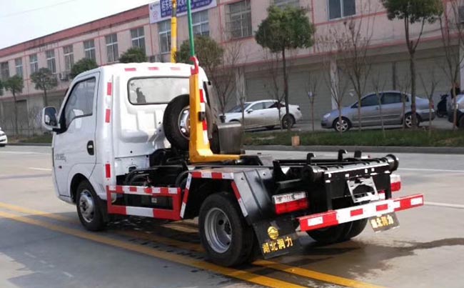 �|�L;��3������ʽ����܇-3������ʽ����܇