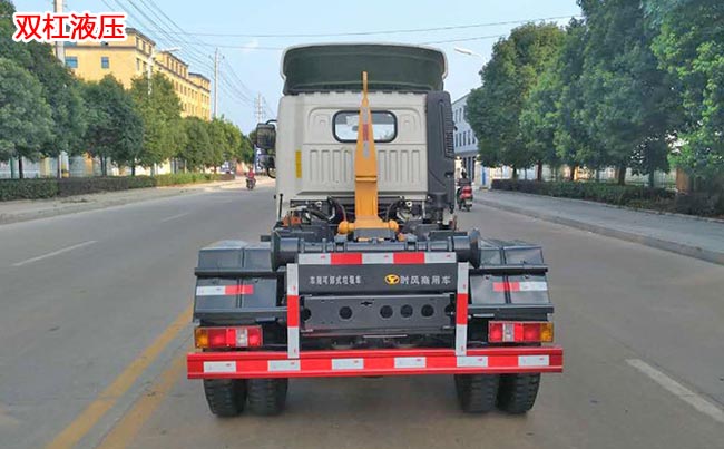 �r�L(f��ng)�L(f��ng)�Y5������ʽ����܇-5������ʽ����܇