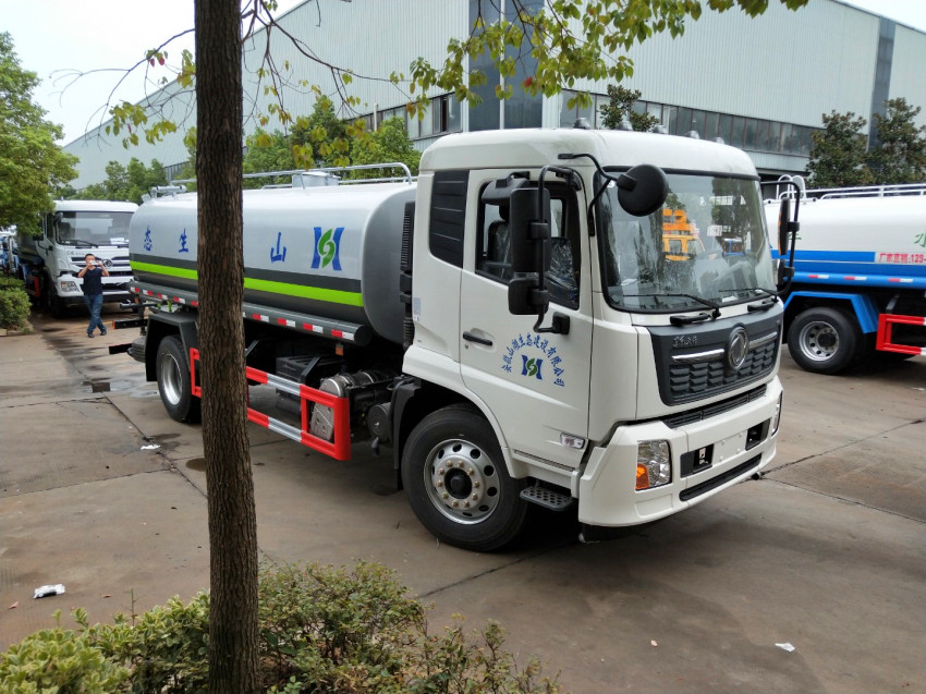 出售5方8方灑水車 江淮灑水車 東風(fēng)小霸王灑水車 福田奧鈴灑水車 出售5方8方灑水車 江淮灑水車 東風(fēng)小霸王灑水車 福田奧鈴灑水車