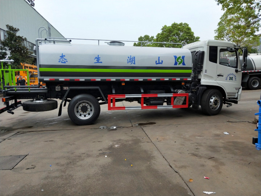 園林綠化灑水車 運水車,湖北灑水車廠家 園林綠化灑水車 運水車,湖北灑水車廠家