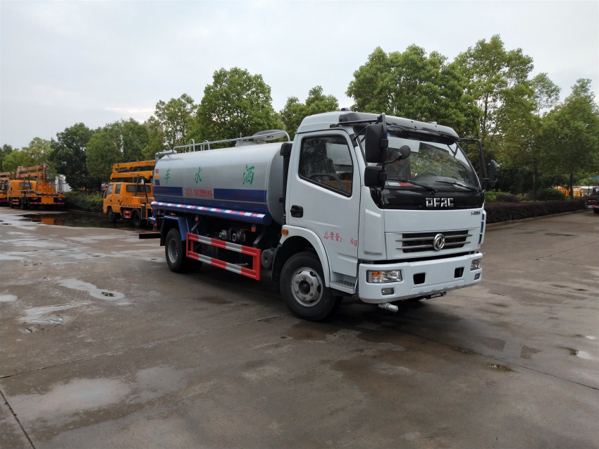 環(huán)衛(wèi)灑水車熱銷車型3方~8方灑水車價(jià)格表 環(huán)衛(wèi)灑水車熱銷車型3方~8方灑水車價(jià)格表