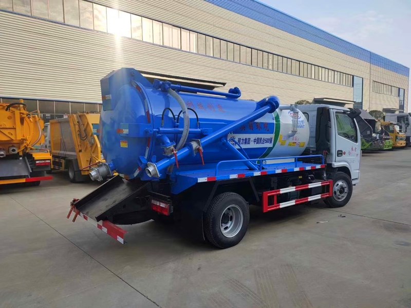 東風(fēng)多利卡D6藍牌吸糞車抽糞車廠家直銷掏糞車價格優(yōu)惠 東風(fēng)多利卡D6藍牌吸糞車抽糞車廠家直銷掏糞車價格優(yōu)惠