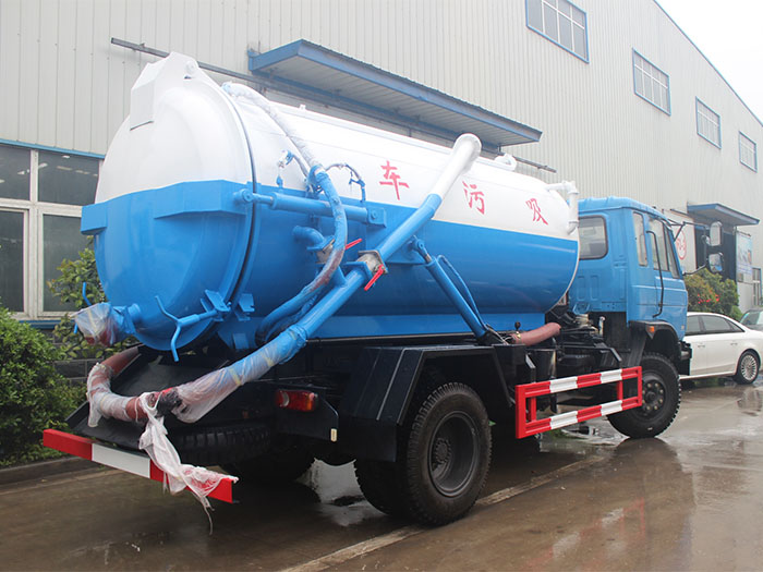 東風(fēng)145吸糞車價格報價多少-湖北程力吸糞車廠家 東風(fēng)145吸糞車價格報價多少-湖北程力吸糞車廠家