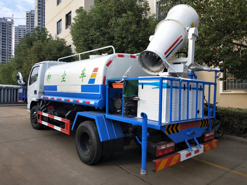 東風(fēng)多利卡5方灑水車-灑水車-5立方灑水車價(jià)格報(bào)價(jià) 東風(fēng)多利卡5方灑水車-灑水車-5立方灑水車價(jià)格報(bào)價(jià)