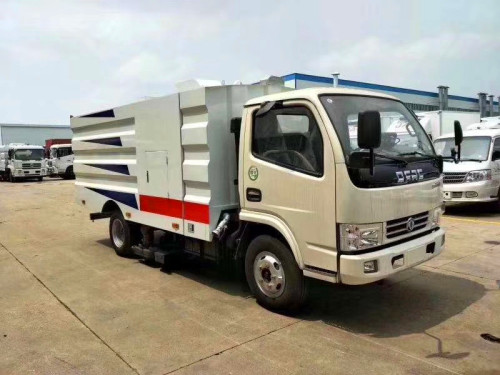 5方掃路車-灑水車-東風小多利卡道路清掃車 優質產品掃地車廠家哪里 5方掃路車-灑水車-東風小多利卡道路清掃車 優質產品掃地車廠家哪里