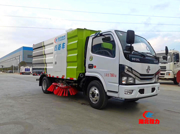 國六東風多利卡5方道路清洗環衛車-灑水車- 礦區道路吸灰塵 掃路車 國六東風多利卡5方道路清洗環衛車-灑水車- 礦區道路吸灰塵 掃路車