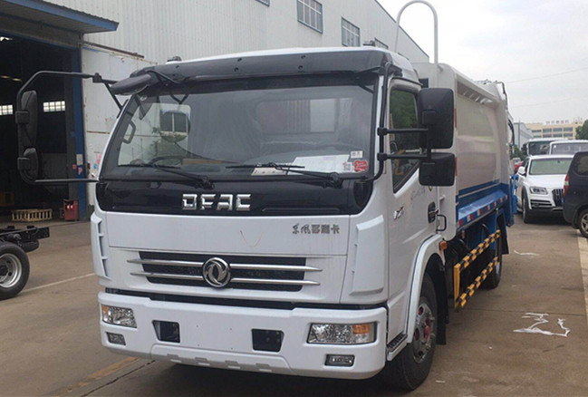 程力威牌CLW5075ZYS6型壓縮式垃圾車-灑水車-壓縮式垃圾車廠家直銷 程力威牌CLW5075ZYS6型壓縮式垃圾車-灑水車-壓縮式垃圾車廠家直銷