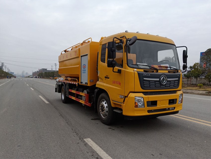 吸污車加防凍玻璃水的真實經歷-吸污車廠家直銷 吸污車加防凍玻璃水的真實經歷-吸污車廠家直銷