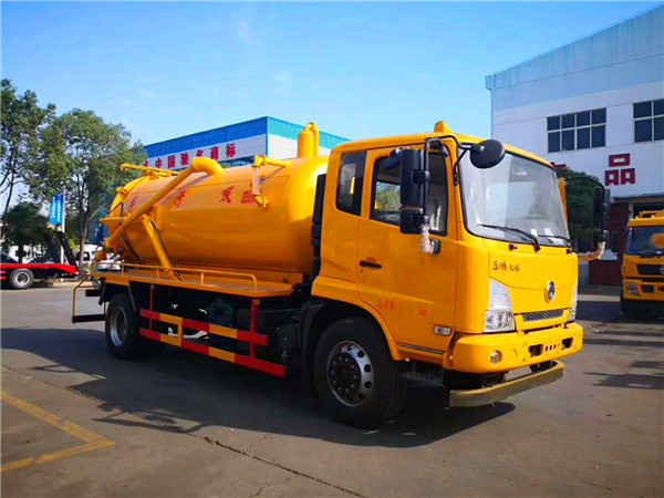東風吸污車報價 -東風吸污車價格-程力吸污車生產廠家 東風吸污車報價 -東風吸污車價格-程力吸污車生產廠家