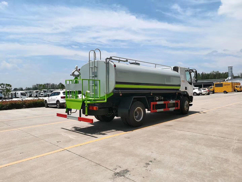 東風柳汽國六12噸灑水車 東風柳汽國六12噸灑水車