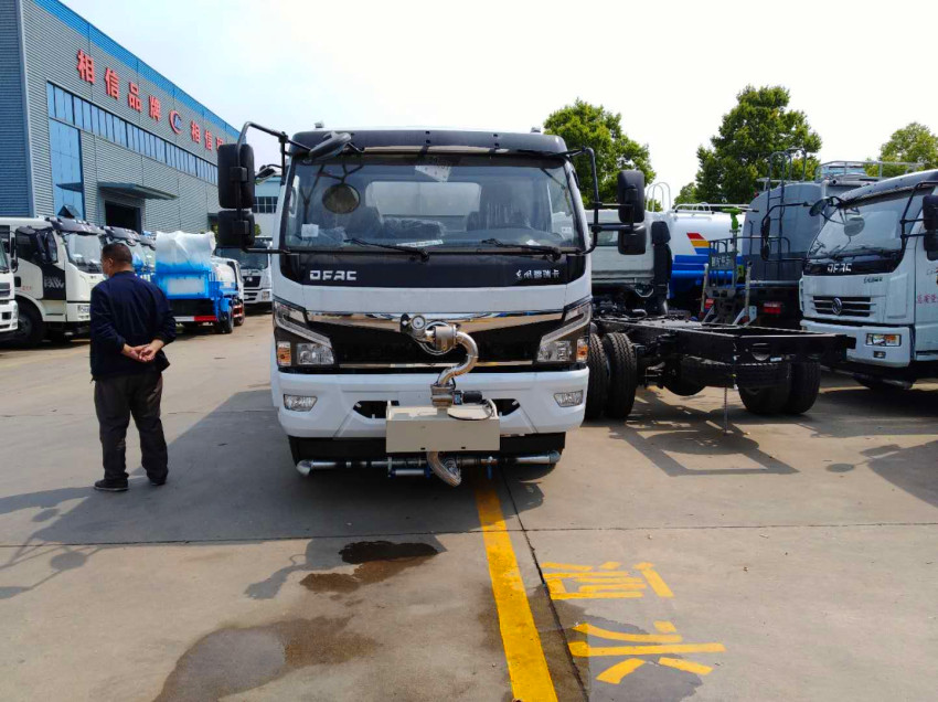 國(guó)六東風(fēng)大福瑞卡9.5噸灑水車-國(guó)六東風(fēng)大福瑞卡9.5噸灑水車價(jià)格-湖北程力 國(guó)六東風(fēng)大福瑞卡9.5噸灑水車-國(guó)六東風(fēng)大福瑞卡9.5噸灑水車價(jià)格-湖北程力