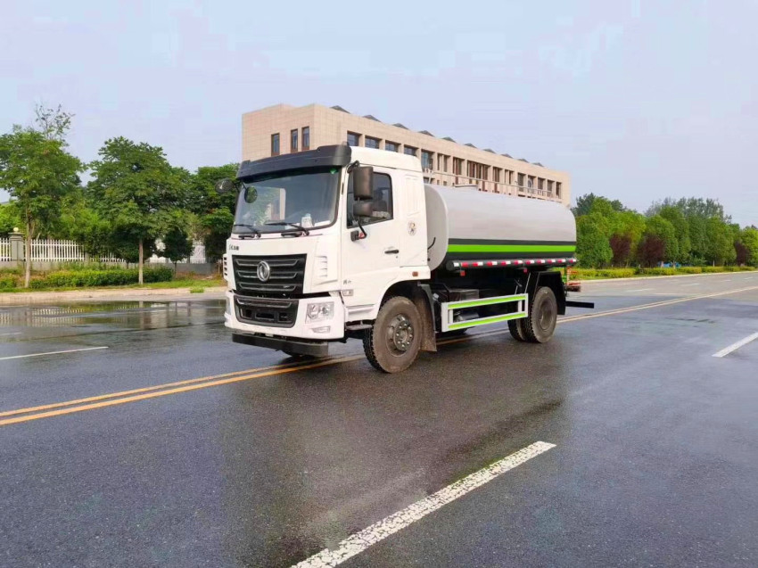 東風(fēng)轉(zhuǎn)底12噸灑水車 東風(fēng)轉(zhuǎn)底12噸灑水車