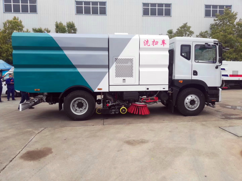 天錦洗掃車廠家哪里找? 路面清洗車-路面清潔專家 天錦洗掃車廠家哪里找? 路面清洗車-路面清潔專家