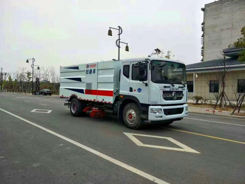 東風掃路車- 國六高端多功能洗掃車-湖北盈通 東風掃路車- 國六高端多功能洗掃車-湖北盈通