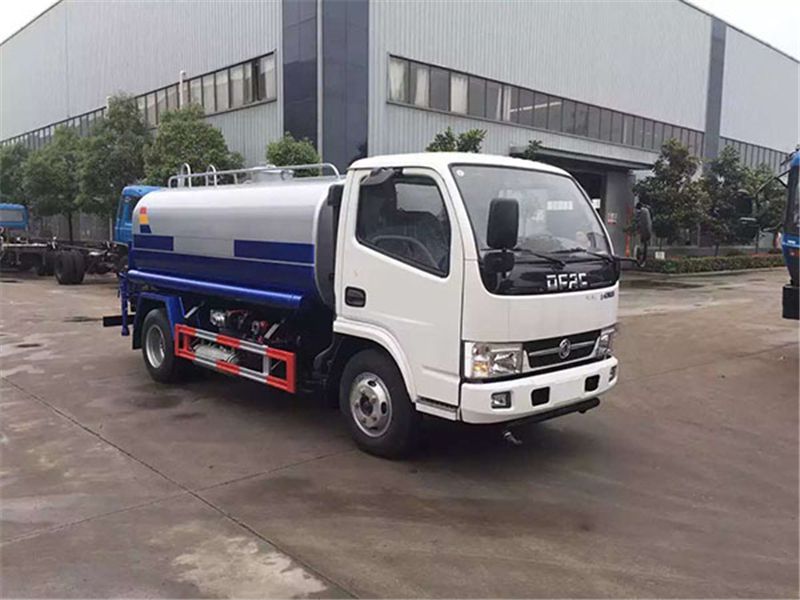 綠化灑水車 國六環(huán)衛(wèi)灑水車-程力集團(tuán) 綠化灑水車 國六環(huán)衛(wèi)灑水車-程力集團(tuán)