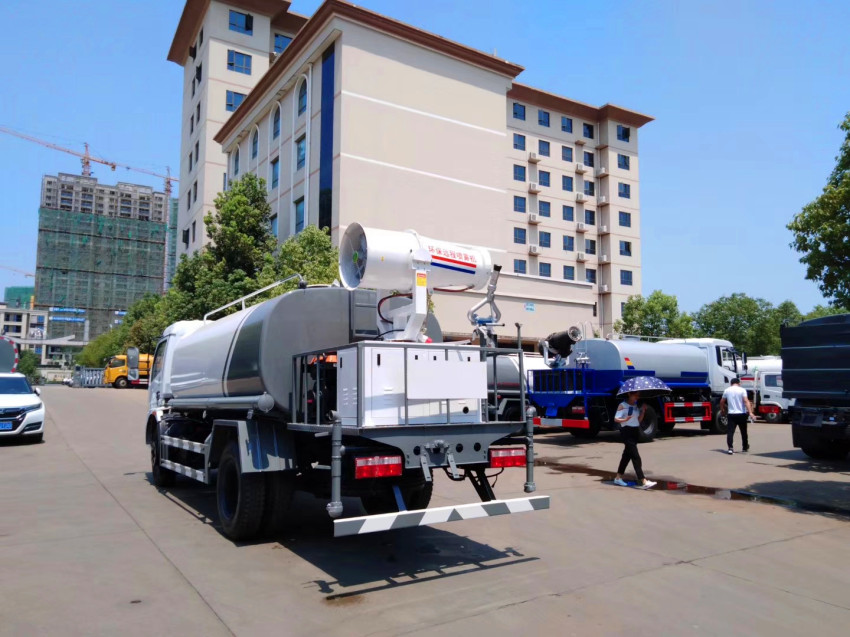 撫順市灑水車廠家-撫順市灑水車價格-撫順市灑水車銷售公司 撫順市灑水車廠家-撫順市灑水車價格-撫順市灑水車銷售公司