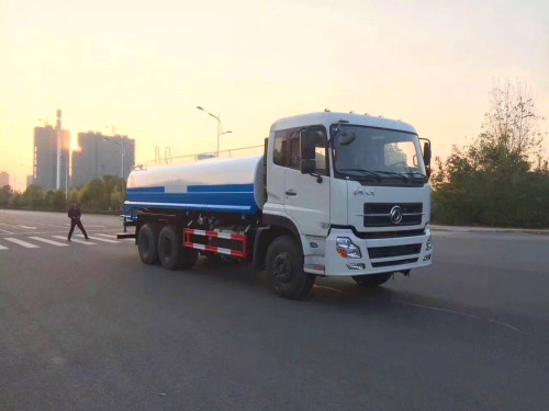 新冠病毒肆虐的情況下東風(fēng)天龍后雙橋20噸灑水車即將入駐內(nèi)蒙古 新冠病毒肆虐的情況下東風(fēng)天龍后雙橋20噸灑水車即將入駐內(nèi)蒙古