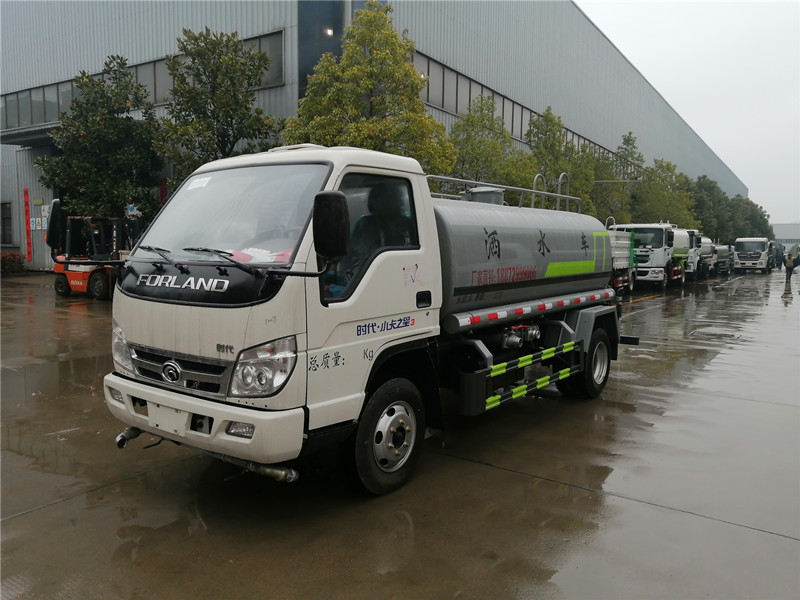 國六東風5噸灑水車價格配置表 環衛灑水車圖片大全-湖北程力 國六東風5噸灑水車價格配置表 環衛灑水車圖片大全-湖北程力