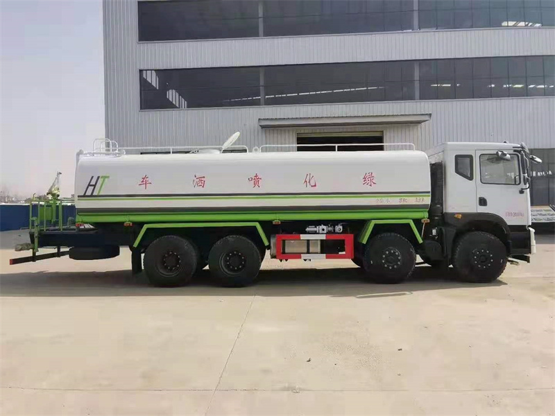 東風(fēng)大型灑水車 東風(fēng)大型灑水車