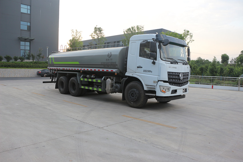 大型灑水車 大型灑水車