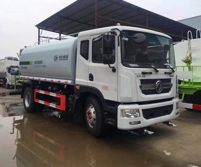 �๦�ܖ|�LD912���G������܇���F�ڵĞ�ˮ܇-����������ˮ܇�S��ֱ�N