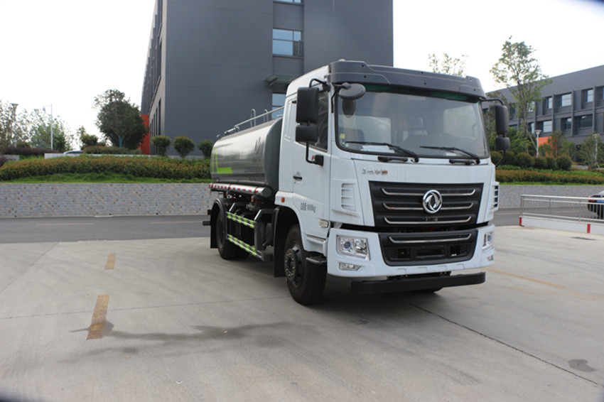 東風(fēng)12立方灑水車-12立方灑水車價格-程力威牌CLW5161GPSEDP型綠化噴灑車廠家銷售 東風(fēng)12立方灑水車-12立方灑水車價格-程力威牌CLW5161GPSEDP型綠化噴灑車廠家銷售