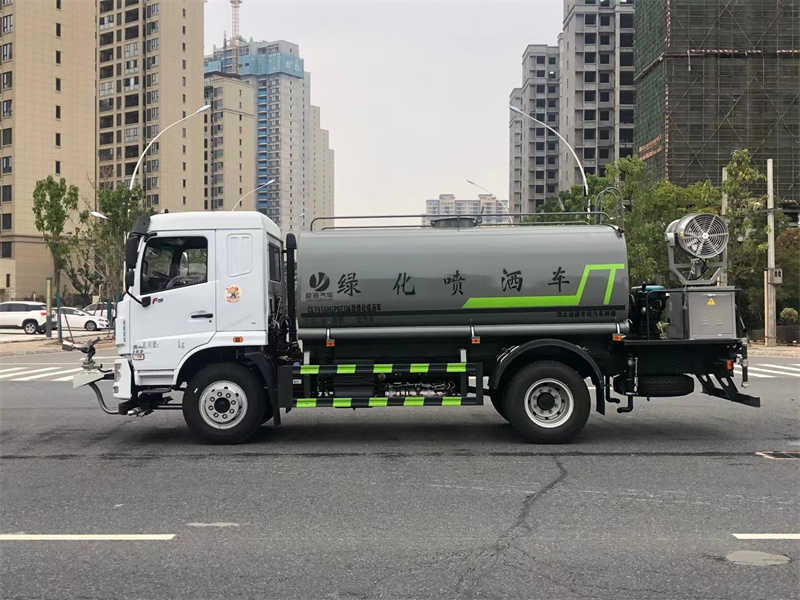 12���։m��ˮ܇-�|�L(f��ng)12���A��12�����։m��ˮ܇