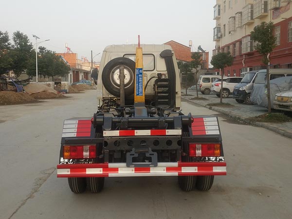 ��������CLW5041ZXXB6��܇����жʽ����܇