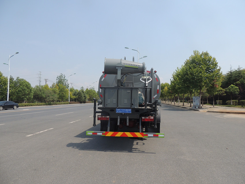 15噸灑水車 15噸灑水車