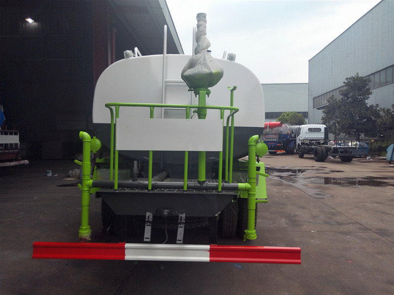 東風灑水車 東風灑水車