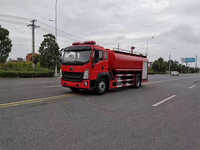 ����8-10��������ˮ܇-10��������ˮ܇�r��-������ˮ܇�S��ֱ�N