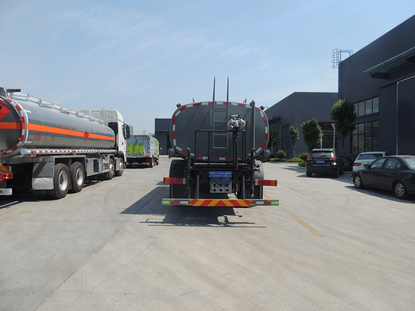 �|�L(f��ng)�A�� 12 ����ˮ܇(ch��)�a(ch��n)Ʒ��B