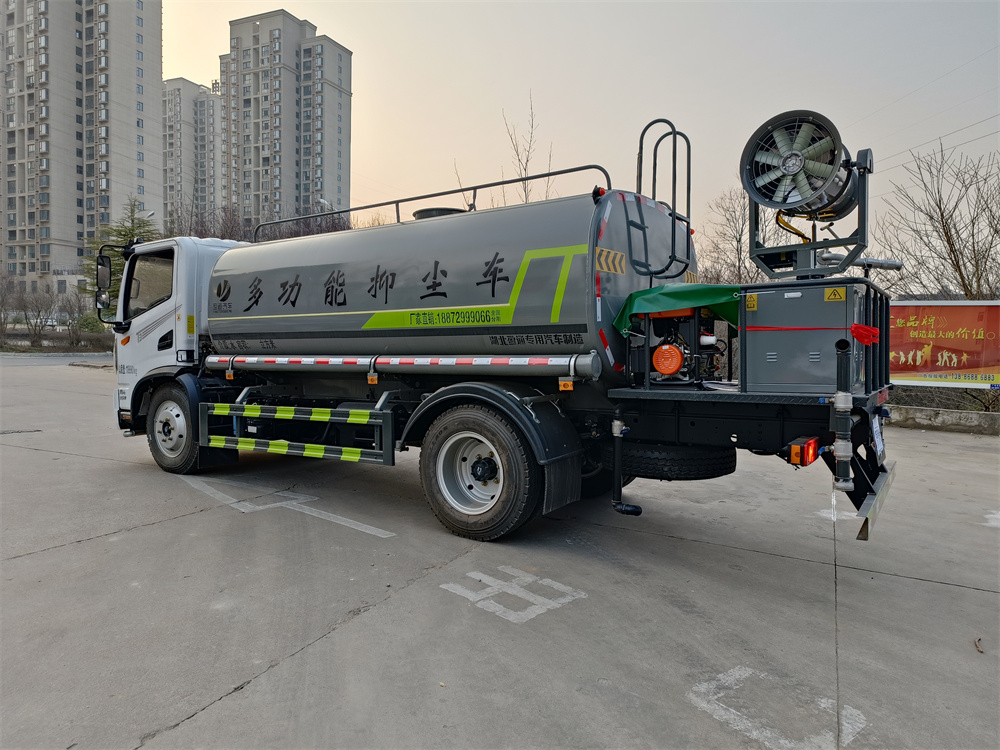 �|�L(f��ng)�A��10���։m��ˮ܇-�|�L(f��ng)10���F�ڞ�ˮ܇�r(ji��)���(b��o)�r(ji��)-����ӯͨ