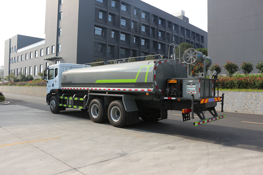 �|�L(f��ng)20���F�ڞ�ˮ܇-�|�L(f��ng)�A��20���։m��ˮ܇�r���r-����ӯͨ