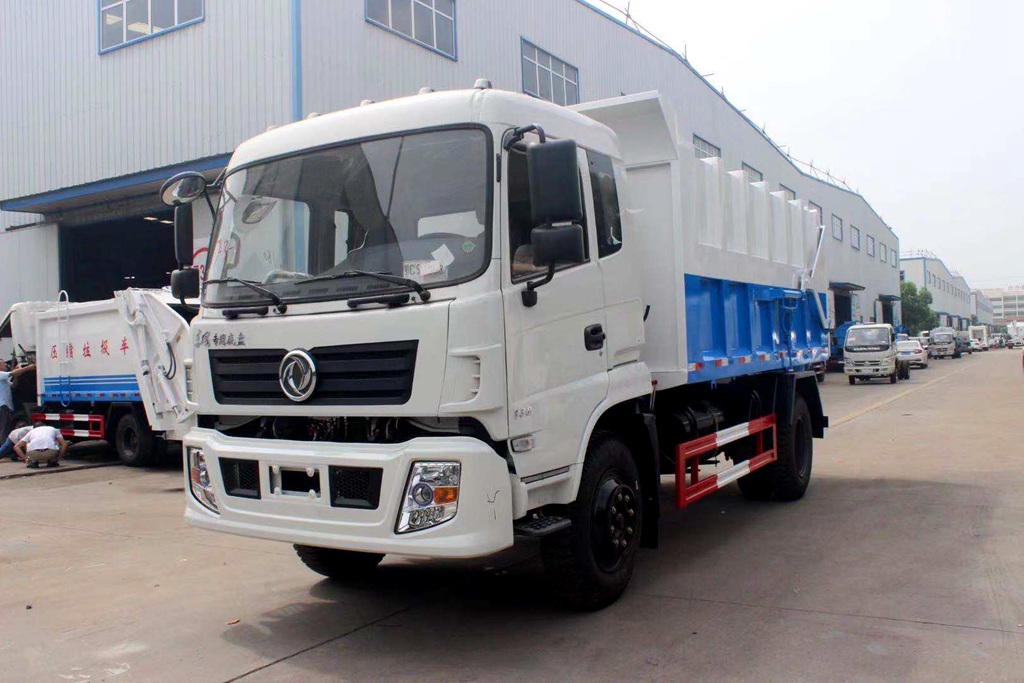 東風(fēng)專底對接式垃圾車
